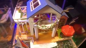 Quà tặng sinh nhật đồ trang trí đồ chơi sáng tạo mô hình DIY nhà búp bê lắp ghép thủ công kiến trúc Hawaii Ấn Tượng