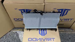RADIATOR ASSY HYUNDAI ACCENT MANUAL TRANSMISISION MT TRANSMISI MANUAL PANJANG 1996 1997 1998 1999 25310-22005 MERK TRIVINDO