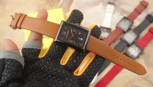 Box Exclusive Hush Puppies Persegi Panjang VA-789HA / Jam Tangan Fashion Wanita Tali Kulit Diameter 3cm