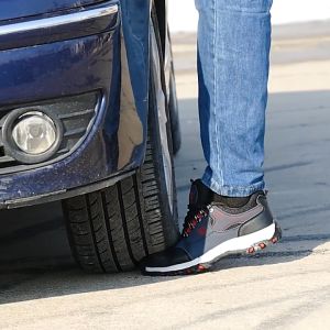 Brand GenGeGo (COD 3 Days Delivery)Sepatu Keselamatan untuk laki-laki Anti-smash-proof Steel Toe Rubber Low Cut Work Safety Shoes Lightweight Puncture Proof Construction Safety Shoes Work boot Protective Shoes for Men