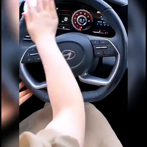 เครื่องเช็ดทำความสะอาดและบำรุงหนังสำหรับรถยนต์ - กำจัดคราบสกปรกได้ในSeconds เพิ่มความเงางาม ไม่ทิ้งรอยน้ำ ปลอดภัยสำหรับผิวและเบาะหนัง ใช้งานได้หลากหลายพื้นผิว 80 แผ่น/แพ็ค