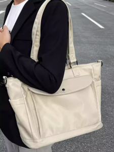 Large Capacity Nylon Tote Bag Womens Single Shoulder Commuter Crossbody Bag Fashionable Korean Style Waterproof Bag