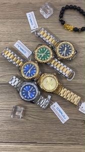 CRRJU Jam Tangan Pria Tahan Air Baja Tahan Karat Mewah Dan Bergaya dangan Kalender 5028