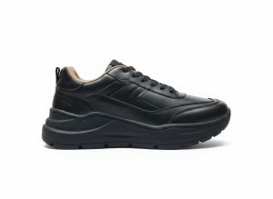 sepatu sneaker formal pria full black