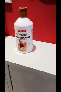 PETSMILE แชมพูป้องกันแบล็คสกินและเชื้อรา สำหรับปอมเมอเรเนียน 550ml.