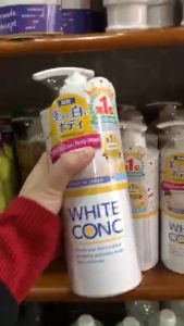 Sữa Tắm Trắng Da White ConC Body Nhật Bản Chai 600ml