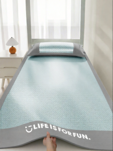 Miniso | Washable Single-use Summer Bamboo Mat