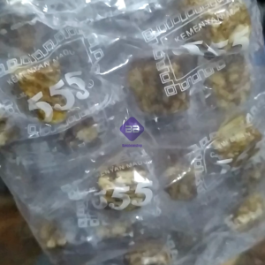 Menyan 555 Pak Tani Besar 1 Pak Warna Kuning Berat Per Butir 5-7gr dan Isi 50pcs Pengharum Dupa