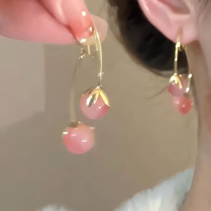 ต่างหูรูปชีริชิมิสีชมพูแบบใหม่ ดีไซน์เก๋ไก๋ ไม่ต้องเจาะหู เครื่องประดับแฟชั่นสำหรับผู้หญิง ต่างหูแบบคลิป