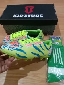 KIDZTUBS Sepatu Sepak Bola Anak Laki Laki Size 28 29 30 31 32 33 34 35 36 37 KDZ1114120424