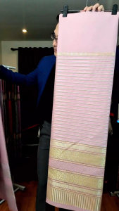 271.ผ้าไหมแกมฝ้าย ผ้าทอทั้งผืน ลายยกดอกลำพูน ยกล้านนา สีชมพูดิ้นทอง