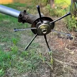 หัวตัดหญ้าเชือกเหล็กทนทาน ใบตัดหญ้าทนสนิมต้านการกัดกร่อน อุปกรณ์ตัดหญ้าสำหรับสนามหลังบ้านทางเท้าลานหญ้า