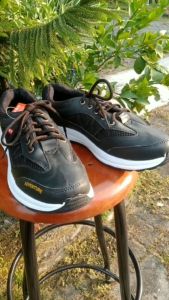 Sepatu Pria PREMIUM Hipzo M039 Casual Sneakers