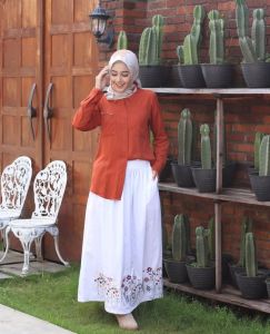 Dannis stelan Rok  D IVY