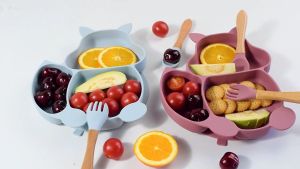 Payoe 8pcs Alat Makan Bayi Silicon: Set Peralatan Makan Bayi Aman & Nyaman