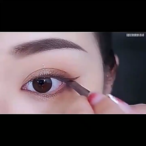 คิ้วครีมแต่งหน้าแห้งเร็วกันน้ำเหงื่อทนด้วยแปรงย้อมสีคิ้วครีมสำหรับนักร้องหญิงอาชีพ