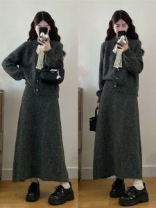 plus Size Korean Style Knitted Set Womens Autumn Fashion Slimming Top And Half Skirt Two Piece Set Elegant Workwear