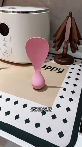 【SKIT SG】Tumbler Rice Spoon Non-Stick Rice Kitchen Standing Rice Spoon]Dustproof Anti-mold Soft Non-Deformable / Non-slip Anti-scald Easy Clean Tumbler Standable Rice Spoon Non-stick Rice Scoop Public Serving Spoon Kitchen Household Porridge Shovel