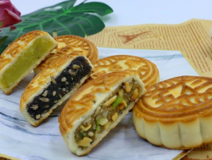 Mooncake Laowuren Tradisional Handmade Fruit Flavor Mid Autumn Festival Mooncake 500g1000g 月饼