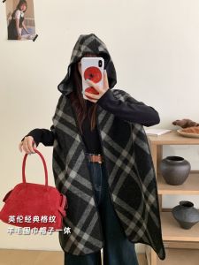Winter Fashion Show New Style Woolen Scarf Womens Hat Integrated British Plaid Warmth Winter Seasonal Accessories