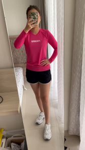 Baju Olahraga Wanita Dryfit & Kaos Sport Wanita