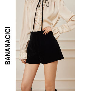 BANANA CICI | Quần Short A-line Đen Pha Nhung Cao Waist