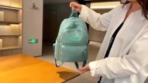 กระเป่าสะพายหลัง กระเป๋าเป้ ผ้าดี ทรงสวย ดีไซน์สวยหรู สุดฮิต ดีไซน์สวย(GC-126)