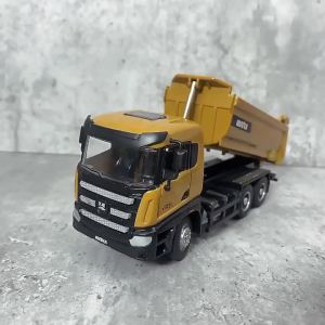 Huina Alloy Mixer Truck 1/50 Diecast Sliding Concrete Engineering Transport Vehicle Static Model Construction Toy Children Gift