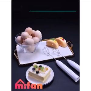 Máy tạo bọt cà phê đánh trứng đánh sữa cầm tay 3 tốc độ siêu bền tiện dụng. Có kèm dây sạc điện