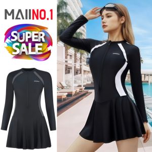 ชุดว่ายน้ำบอดี้สูทแขนยาว กระโปรงมีซับใน สีดำ ขนาดสินค้า รอบอก30นิ้ว รอบเอว28นิ้ว ยาว28นิ้ว(ขนาดก่อนยืด) สินค้าพร้อมส่ง