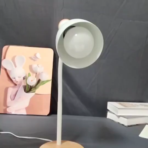 หลอดไฟ LED หลอดLED ขั้วE27 หลอดไฟกลม ใช้ไฟฟ้าบ้าน 220V หลอดไฟE27 5W 9W 12W 15W 18W 24W แสงสว่างนวลตา