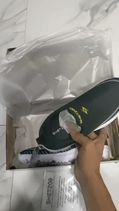 Sepatu SKETZGO ORIGINAL Slip-On Pria/Wanita – Desain Trendy & Super Ringan