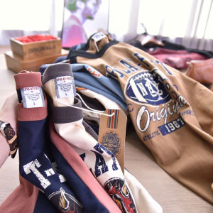 Creative Raglan Sleeves! Spring and Autumn Pure Cotton round Neck Bottoming Shirt Mens Plaid Casual Retro Loose Stitching Long Sleeve T-shirt