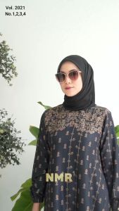 NMR Midi Dress MS Kerut 1 Vol 2021-3