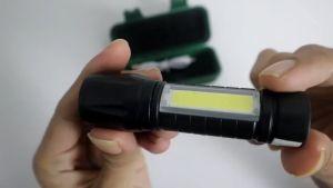 SENTER MINI XPE LED Zoom Cob Swat Police Light Portable Rechargeable 3 Mode 88000 Watt Panjang 10 cm Super Terang