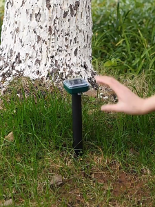 Solar Power Ultrasonic Pest Mole Repeller Garden Rat Mouse Snake Repellent Killer Halau Tikus Ular