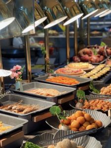 Commercial Restaurant Buffet Heating Equipment Infrared Explosion Proof Chicken Fried Food Insulation Lamp Light Bulb