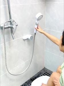 Treo vòi sen vòi xịt ECOCO xoay 360 độ kèm móc cài cao cấp 2243 dán tường siêu chắc