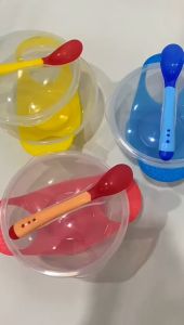 WE Mangkok Set Sendok Tutup Bayi Alat Makan Bayi Silikon Anti Tumpah & Slip Sensor Panas B04