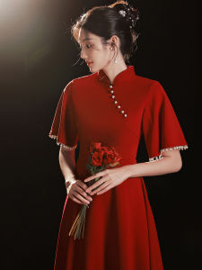 Elegant Wedding Qipao Dress for Women Short Sleeve mid Waist Floor Length Pearl Embellished Bridal Suit Suitable for Various Occasions
