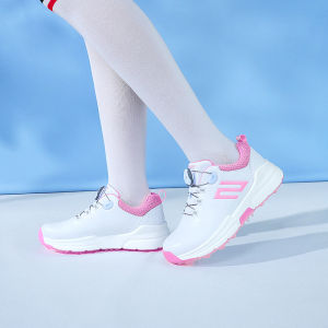 รองเท้ากอล์ฟสำหรับผู้หญิงรองเท้ากันน้ำสายรัดรองเท้าแบบหมุนได้รองเท้ากีฬาลำลองปักหมุดยึดพื้นกันลื่นเสริมความสูงด้านในสีขาว