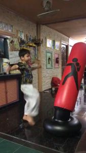 กระสอบชกมวย กระสอบทราย เป้าซ้อมมวย เป้าชก กระสอบทรายเป่าลม แบบตั้งพื้น