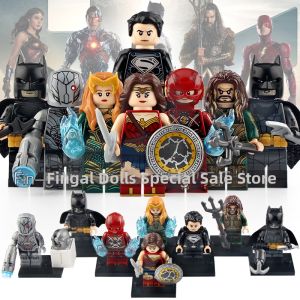 Justice League Superheroes Brick Minifigures