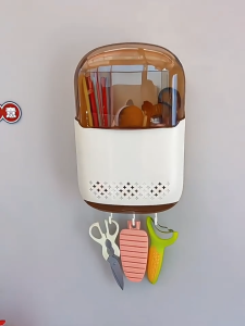 IKEAA กรงตะเกียบติดผนัง ที่เก็บช้อนส้อม ตะเกียบ กล่องเก็บของ ที่ใส่ตะเกียบ ที่วางช้อนส้อม ที่เก็บช้อน ง่ายต่อการใช้ เครื่องใช้บนโต๊ะอาหาร ติดผนัง