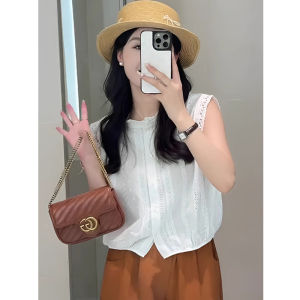 Red Sleeveless Lace-edged Shirt for Women Loose Fit Summer Design French Style Shirt with Buttoned Details