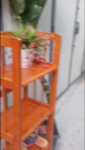 kệ sách 4 tầng sâu 28cm ngang 38cm cao 120cm gỗ cao su đã thông qua xử lý tẩm sấy chống mối .