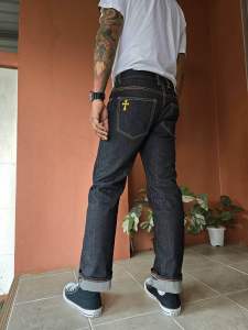 (รุ่นนี้สั่งเพิ่ม1ไซส์นะคะ) RomeDenim รุ่นเซนทอร์ กางเกงยีนส์ผู้ชายทรงกระบอกเล็ก ผ้าดิบ 16 ออนซ์ ไซส์28-40