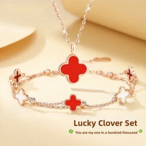 CHEESEFAN | Four Leaf Clover Necklace