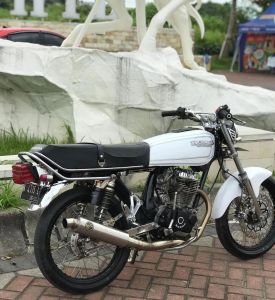 KNALPOT PEKAJAMAN ORI MURAH PNP CB GL MP TIGER VERZA TIPE BULAT PANJANG NGEBASS HULEM FREE STIKER & PANGKON C