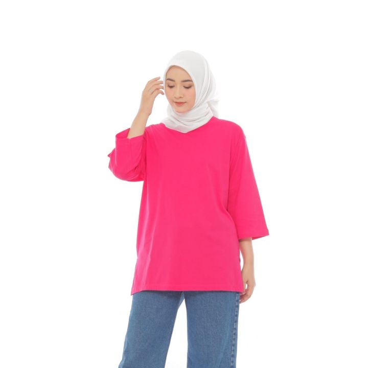 Kaos%20Wanita%20Oversized%20Lengan%207/8%20LD%20130%20hijab%20Jumbo%20basic%20korean%20stlye%20%20ukuran%20M,L,XL,XXL%20Baju%20Basic%20oversize%20katun%20combed%2024s%20TEBALL%20-%20Image%203